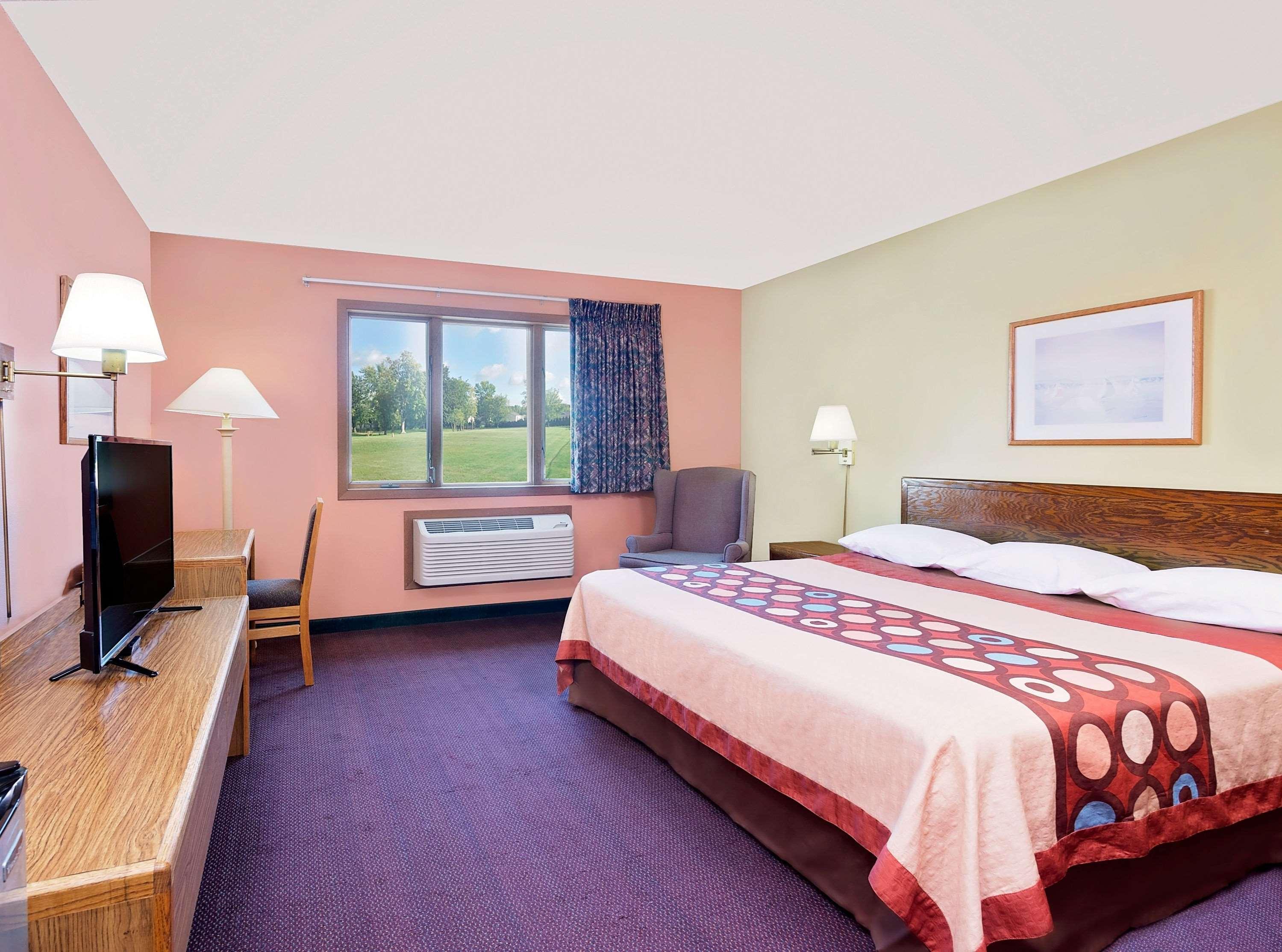 ซูเปอร์ 8 บาย วินด์แฮม สเตอร์เจียนเบย์ Hotel ภายนอก รูปภาพ