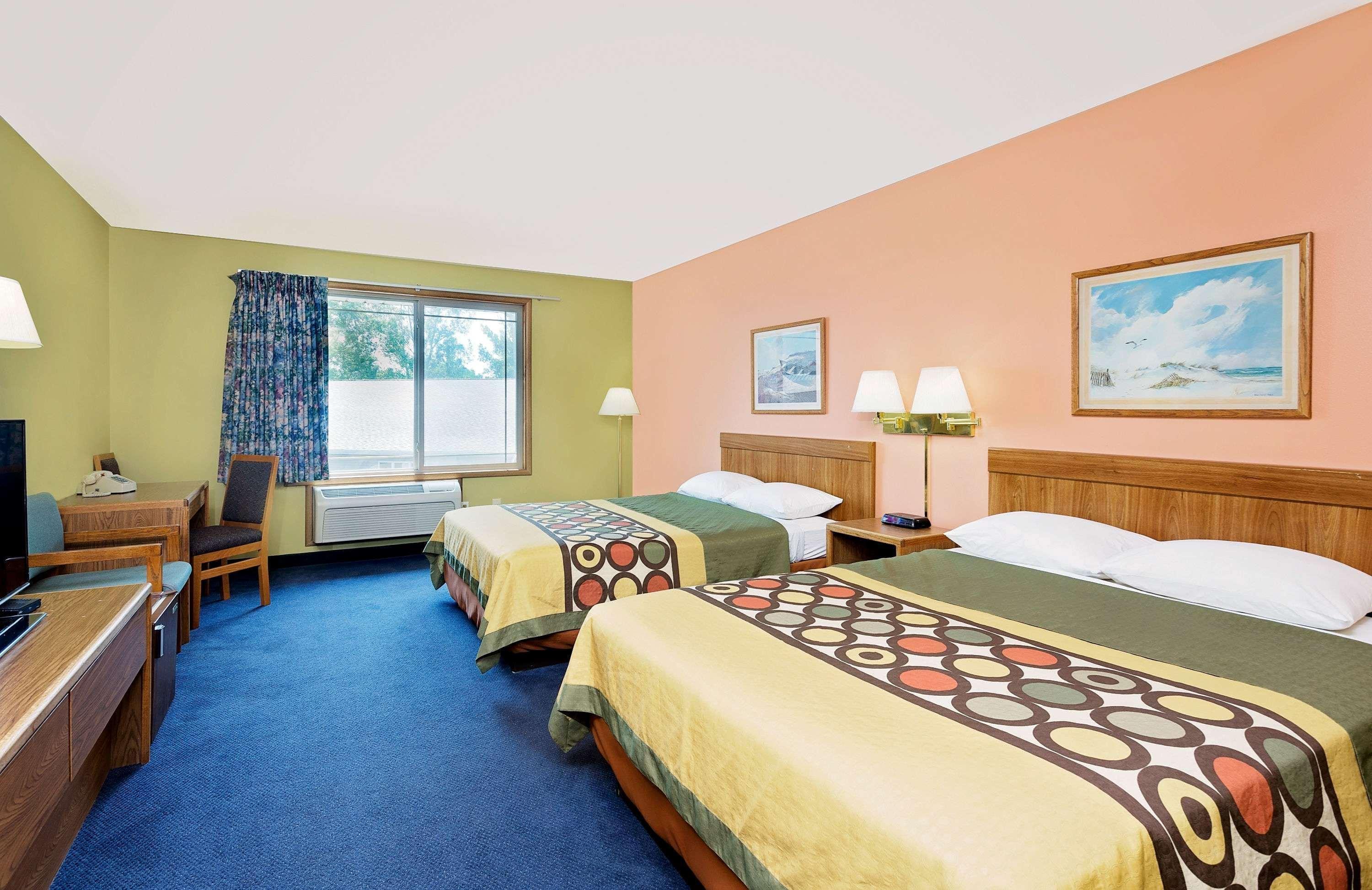 ซูเปอร์ 8 บาย วินด์แฮม สเตอร์เจียนเบย์ Hotel ภายนอก รูปภาพ